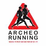 Archeo-running, history teachers wear trainers